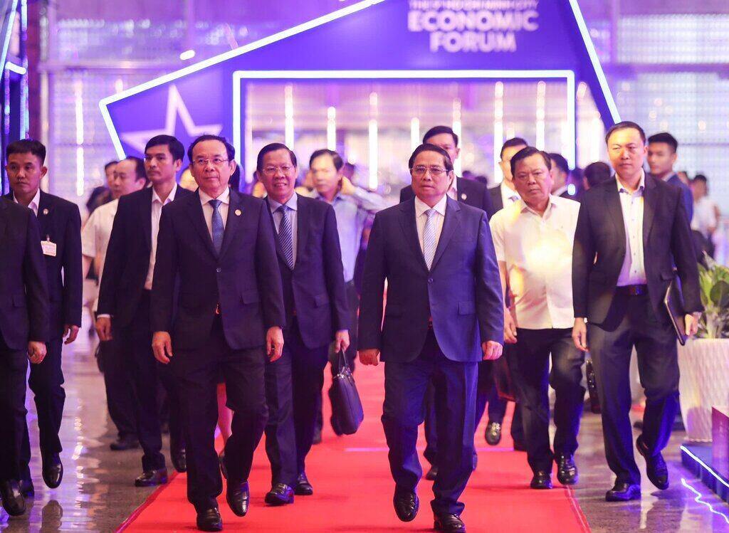 Industrial transformation towards high-tech application is extremely urgent for Ho Chi Minh City. Photo: Anh Tu