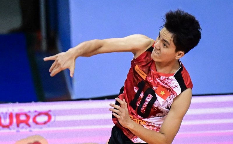 Opposite setter Bich Tuyen has an impressive scoring performance at the 2024 Asian Club Volleyball Championship. Photo: AVC