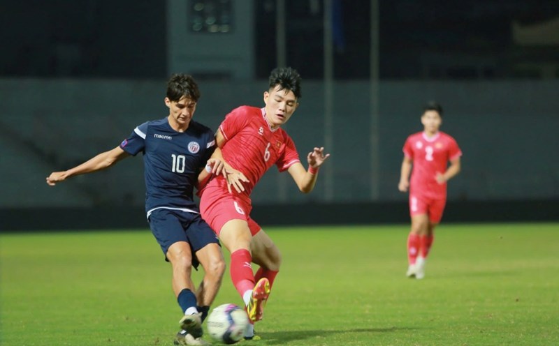 Vietnam U20 team won 3-0 against Guam U20 in the opening match of the second round of the 2025 AFC U20 qualifiers. Photo: Pham Thach