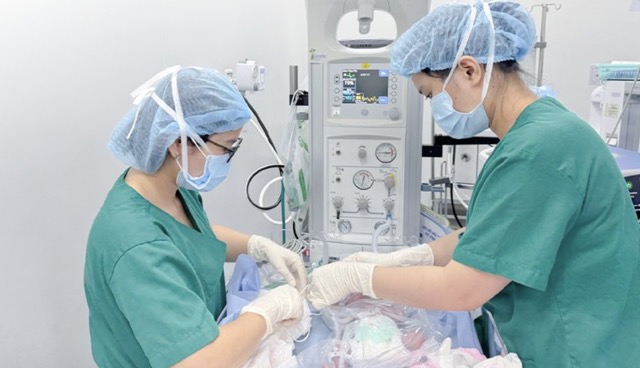 Premature babies will receive very special care. Photo: Phong Lan