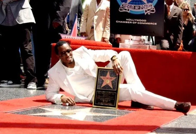 Diddy duoc ghi danh tren Dai lo Danh vong cua Hollywood. Anh: Mystreetzmag