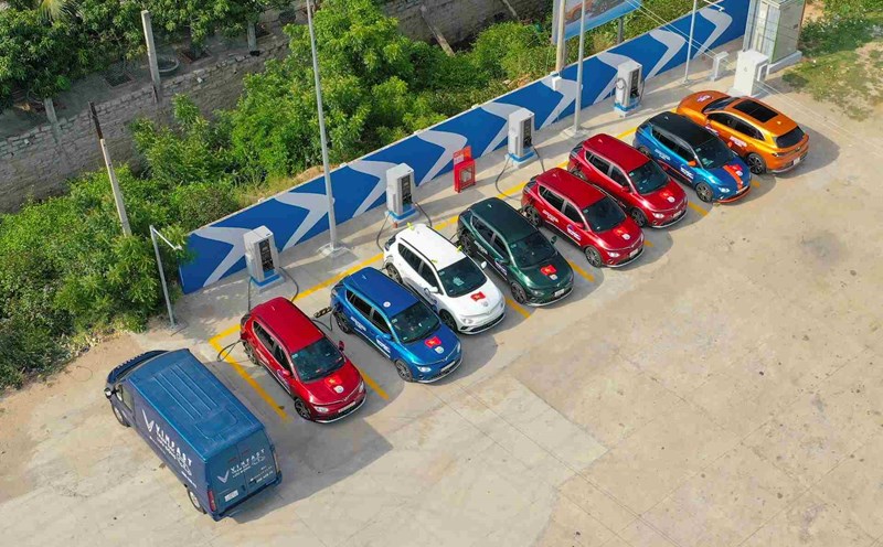 The need for charging stations is becoming increasingly urgent, requiring early solutions to promote the development of electric vehicles in Vietnam. Photo: Vinfast