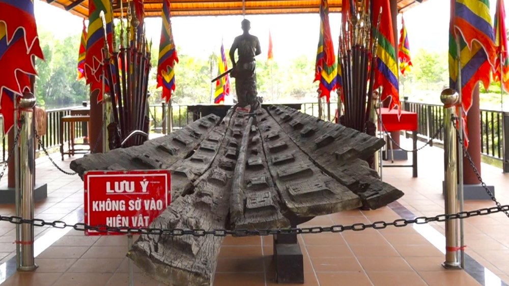 Close-up of Mr. Nguyen's boat and the rebels salvaged in Phu Quoc