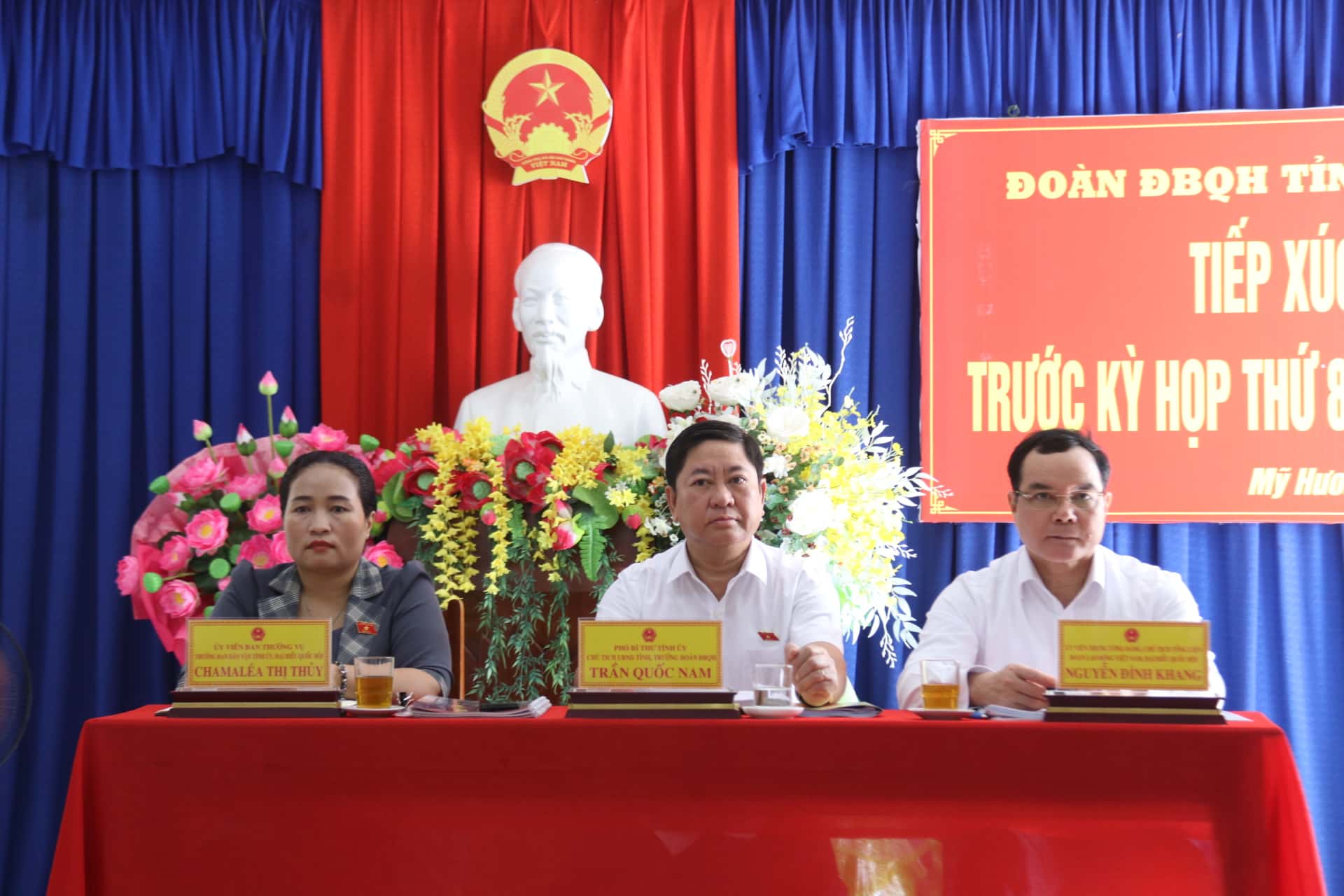 Chủ tịch Tổng LĐLĐVN Nguyễn Đình Khang tiếp xúc cử tri trước kỳ họp thứ 8, Quốc hội Khóa XV. Ảnh: Thanh Thúy