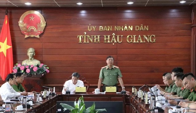 Buoi cong bo quyet dinh cua Bo Cong an thanh tra tinh Hau Giang. Anh: Chinhphu.vn