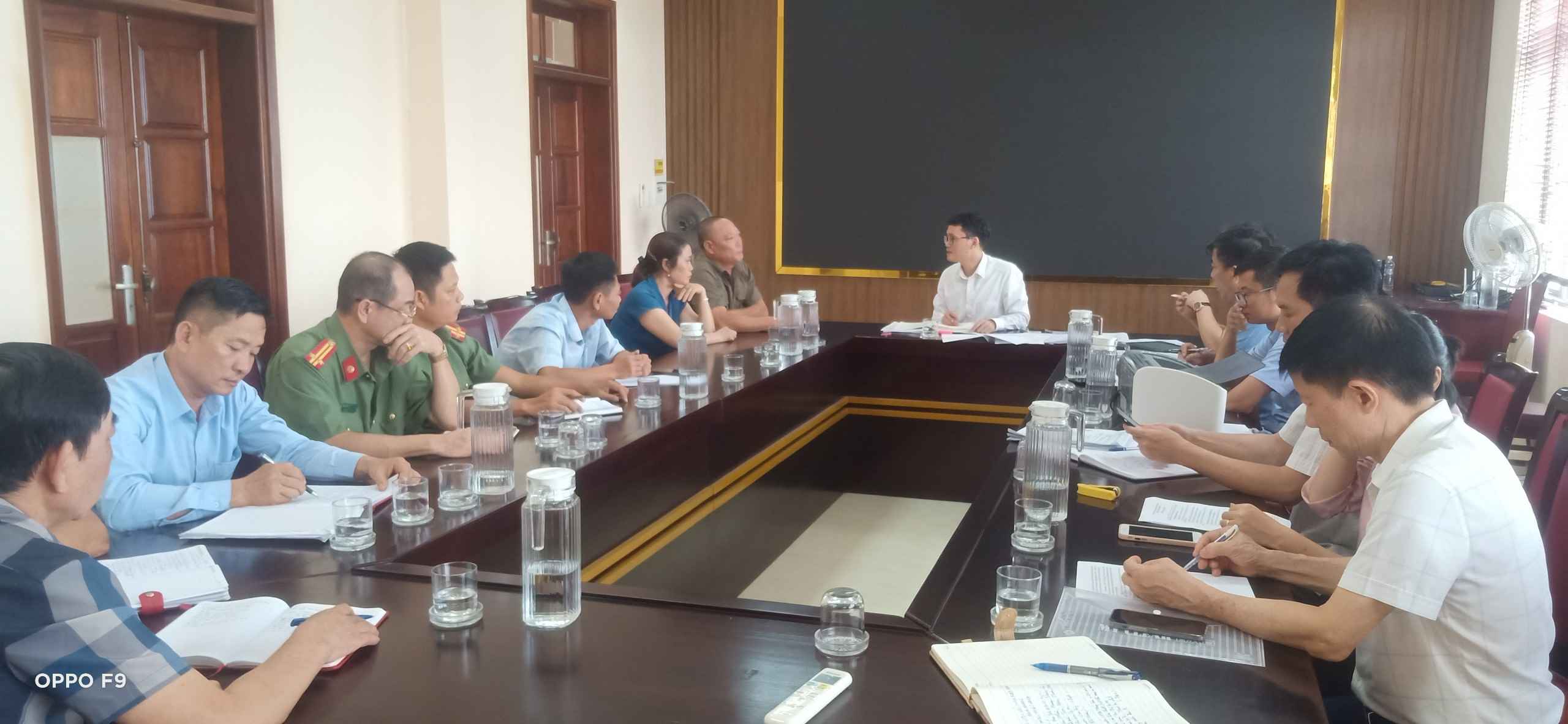 Huyện Tiên Lãng làm việc với các nhà máy nước mini trên địa bàn. Ảnh: UBND huyện Tiên Lãng, Hải Phòng