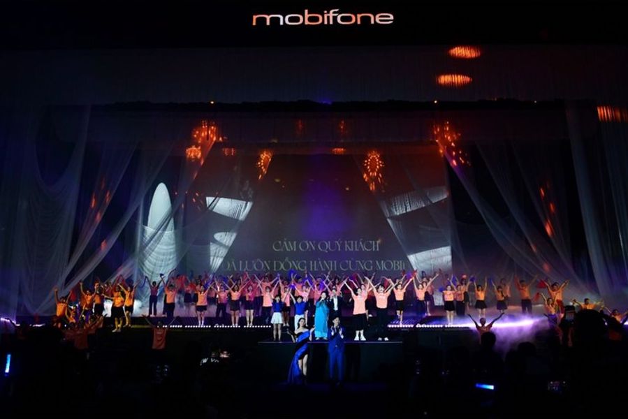 MobiFone mien Nam con day manh hoat dong hop tac voi cac chuong trinh giai tri nham quang ba hinh anh, mang MobiFone toi gan hon voi cong chung.