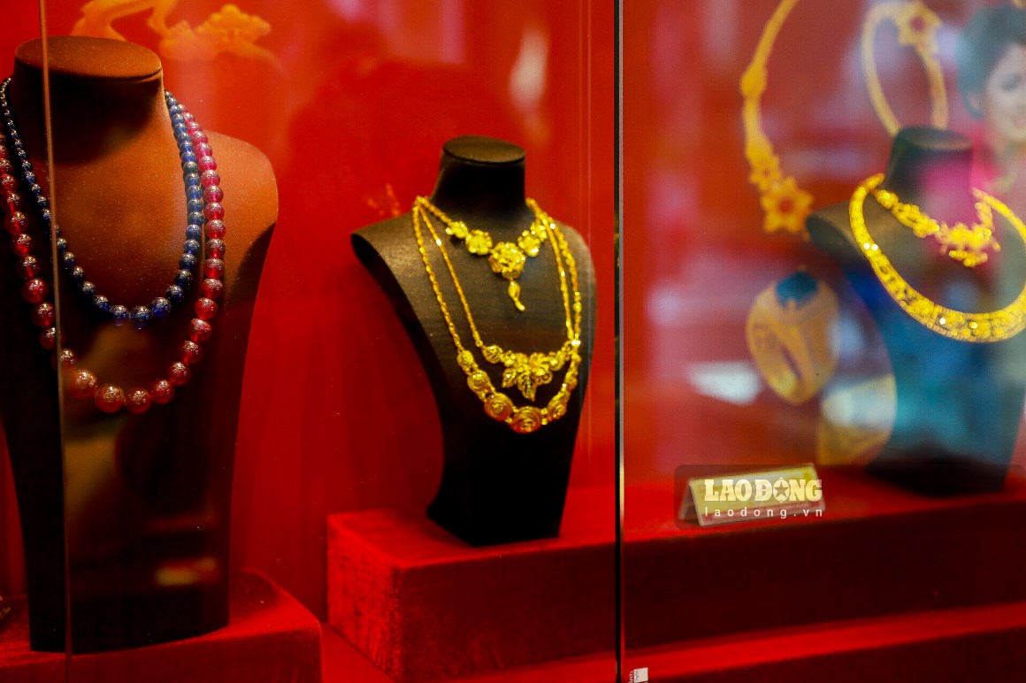 The strong increase in gold prices on the world market shows no signs of stopping. Illustration photo: Tuan Anh