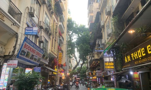 Ngõ Hàng Hành. Ảnh: An Lê