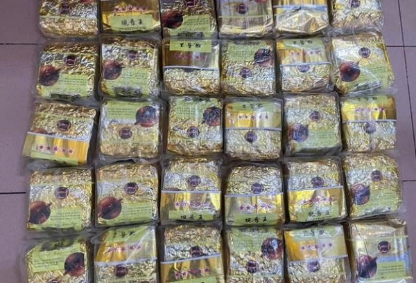 Trước chiến công xuất sắc của Công an Thành phố Hồ Chí Minh trong đấu tranh phòng chống tội phạm, lãnh đạo Bộ Công an đã có Thư khen. Ảnh: Tang vật vụ án - Công an cung cấp