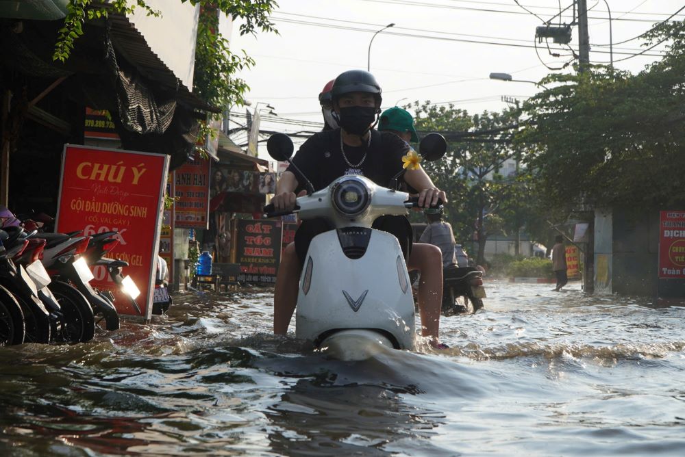 Thunderstorms will continue in the South for the next 3 days. Illustration photo: Nguyen Chan