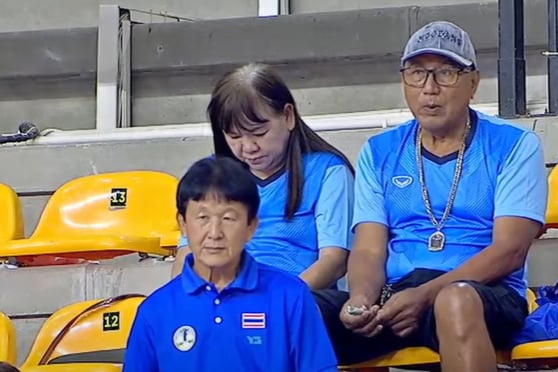 The rows of seats at the Nakhon Stadium are numbered from the semi-finals of the 2024 Asian Club Volleyball Championship. Photo: Minh Duong