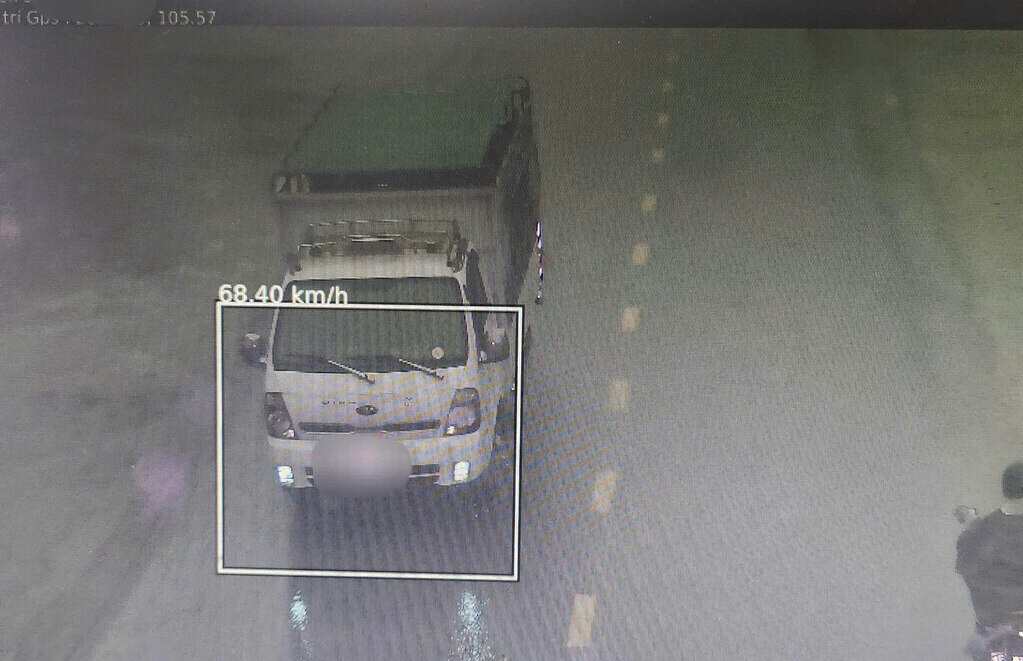 One of the vehicles fined from September 16 to September 22 in Hoa Binh province. Photo: Provided by the police