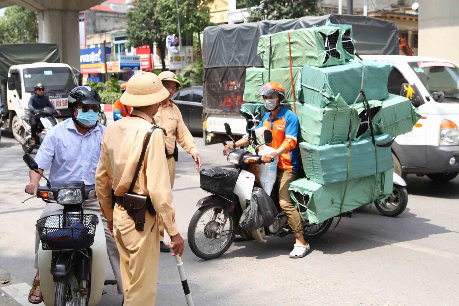 The fine exceeded the salary, so the driver "gave up and refused to take the car anymore."