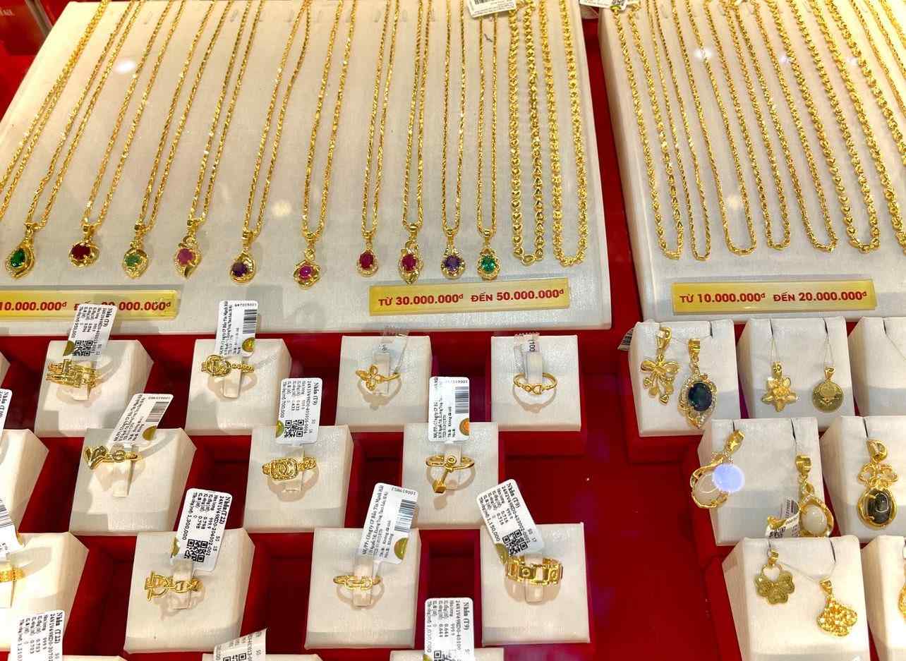 Giá vàng tăng mạnh trong những ngày gần đây. Ảnh: Song Minh