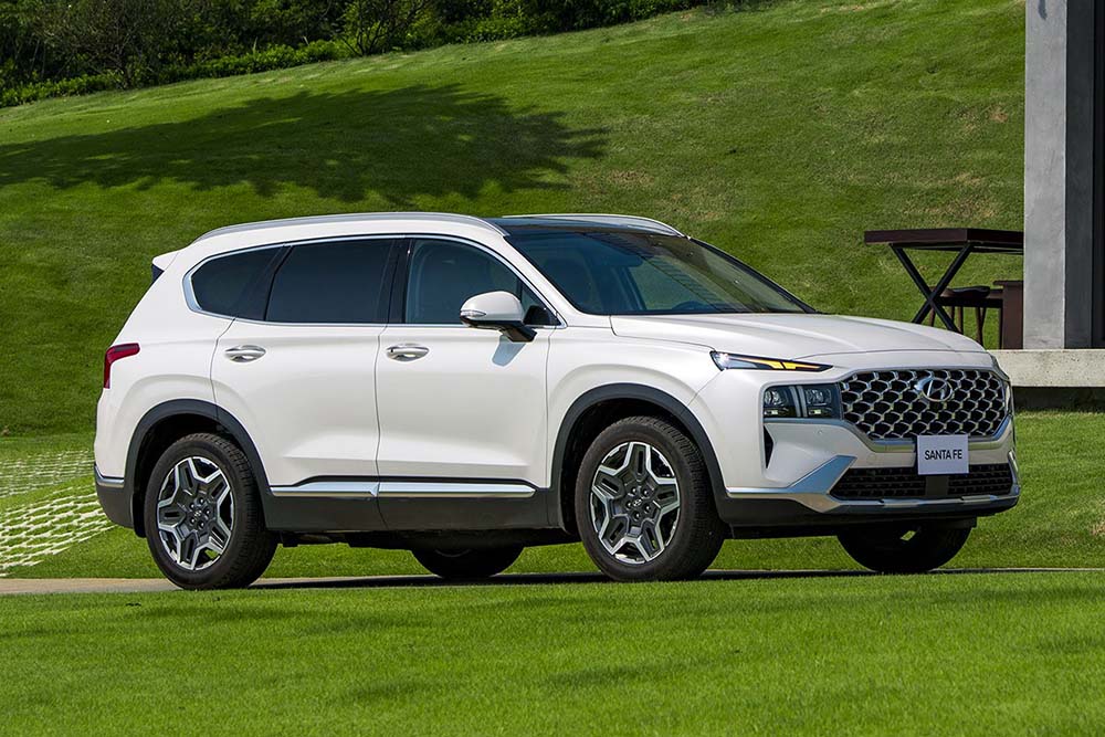 Many 3-row hybrid SUV models are highly rated. Photo: Hyundai