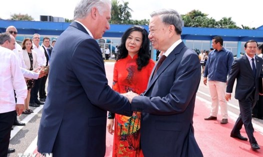 Lễ tiễn Tổng Bí thư, Chủ tịch nước Tô Lâm và Phu nhân tại sân bay José Marti. Ảnh: TTXVN