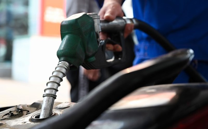 Gasoline prices increased sharply today. Illustration photo: PLX