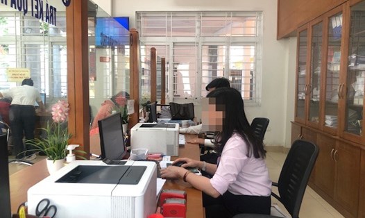 Công chức cấp xã cần lưu ý 2 mốc thời gian trước khi nghỉ hưu. Ảnh minh họa: Bảo Hân