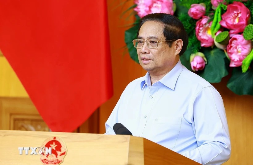 Prime Minister Pham Minh Chinh chairs a meeting of the Steering Committee to review and resolve problems in the system of legal documents. Photo: Duong Giang/VNA