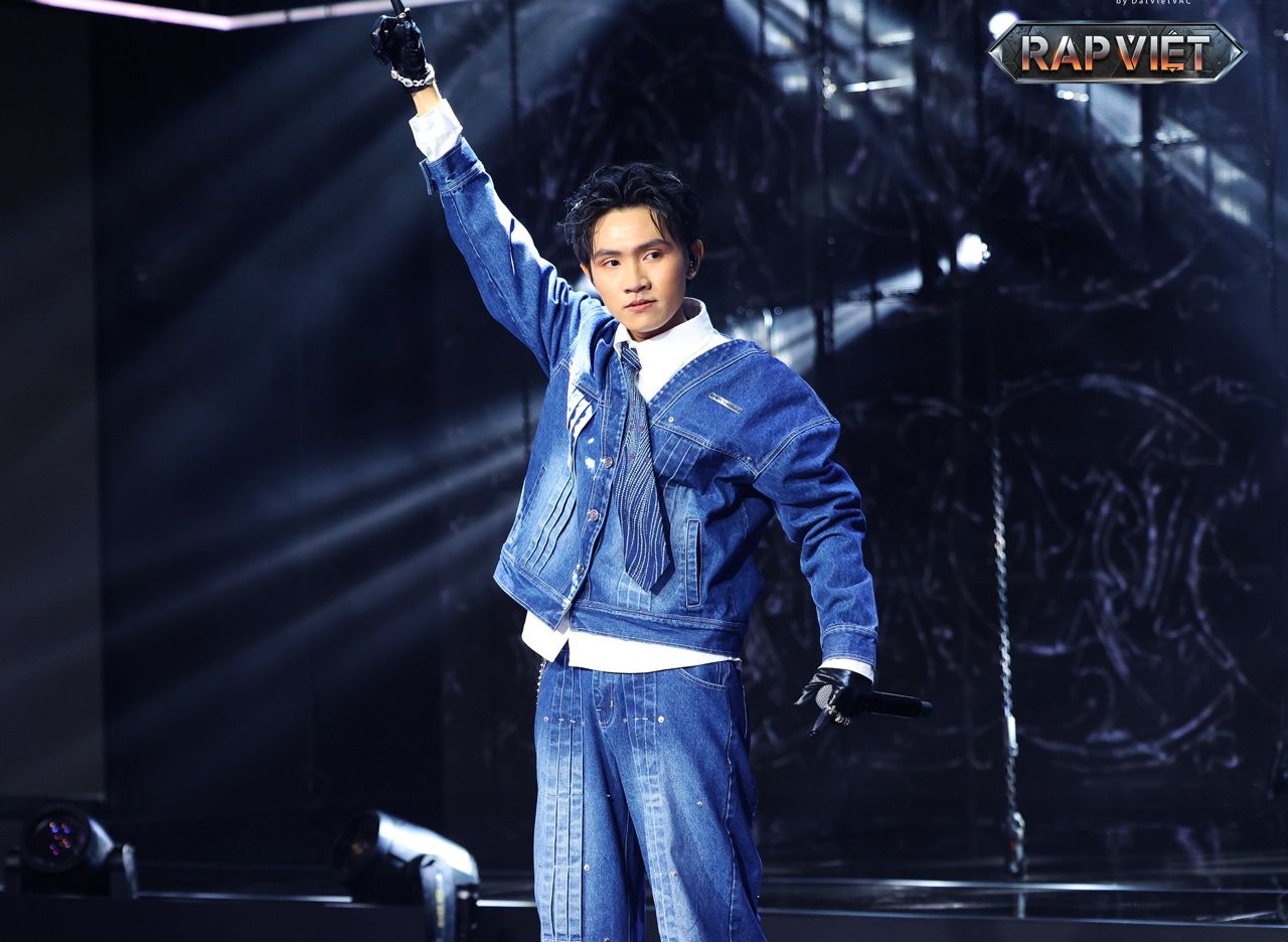 MANBO - thành viên tổ đội HIEUTHUHAI công phá Rap Việt. Ảnh: NSX