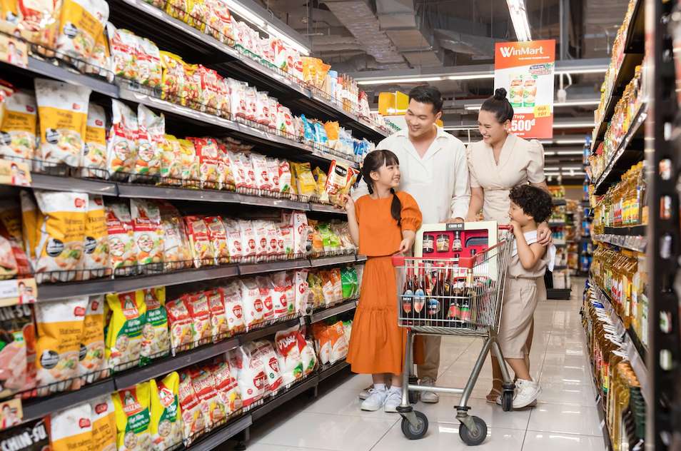 Consumers shop for Masan products. Photo: Masan