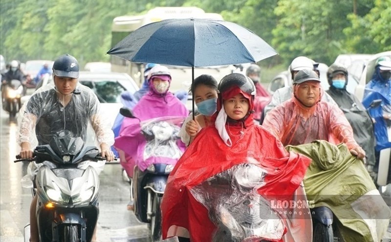 Cold air is forecast to cause rain in the North on the night of September 30. Photo: Ta Quang