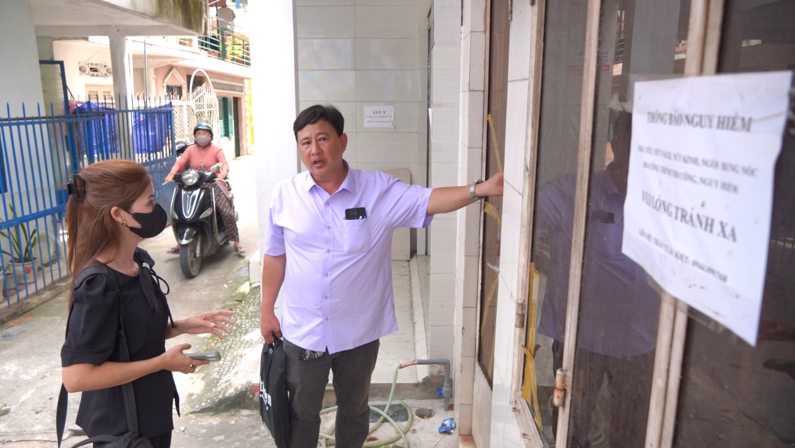 Houses affected by construction of Cai Khe boat lock project. Photo: Ta Quang