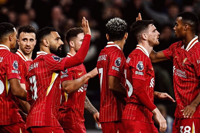 The Kop vua dut tui them mot chien thang nua. Anh: Liverpool FC