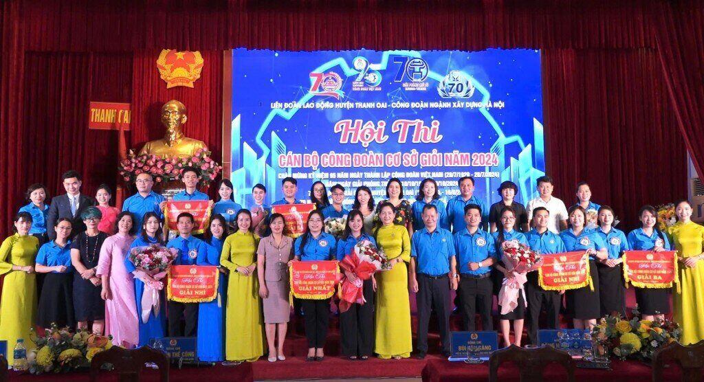 Hội thi cán bộ Công đoàn cơ sở giỏi năm 2024 nhằm nâng cao kỹ năng do Công đoàn ngành Xây dựng Hà Nội và LĐLĐ huyện Thanh Oai tổ chức. Ảnh: CĐCS