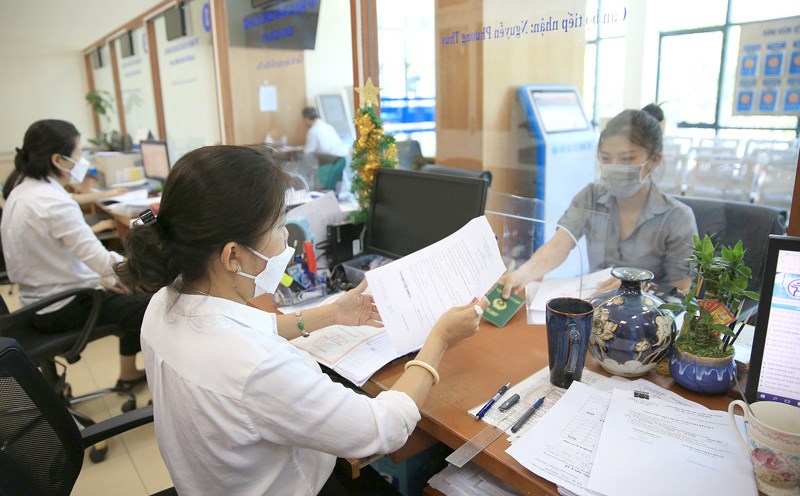 Tập trung nguồn lực thực hiện chính sách cải cách tiền lương. Ảnh: Nguyễn Quang