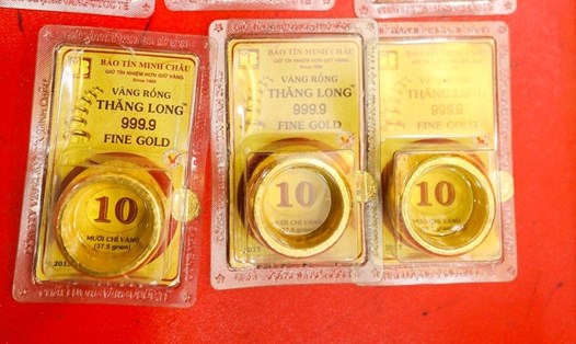 Giá vàng đồng loạt giảm trong phiên giao dịch hôm nay 4.9.2024. Ảnh minh họa: Linh Trang
