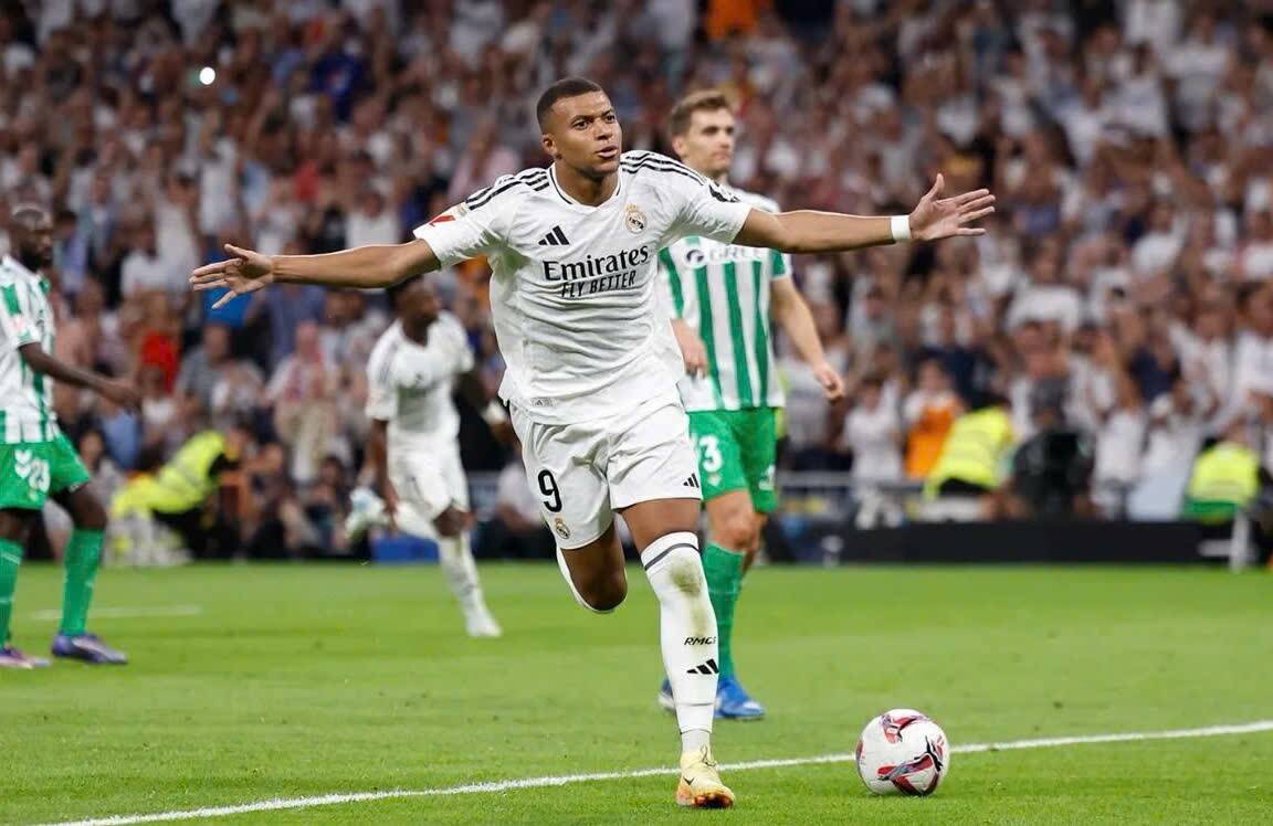 The moment Kylian Mbappe scored his first goal in La Liga. Photo: AFP