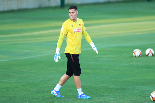 Goalkeeper Nguyen Filip may be given a chance in the upcoming friendly matches of the Vietnam team. Photo: Minh Dan