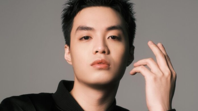 Negav has controversial statements about studying. Photo: Facebook character