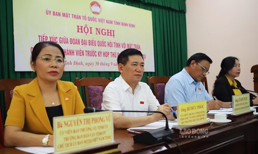 Phó Thủ tướng Chính phủ Hồ Đức Phớc và đoàn ĐBQH tỉnh Bình Định tiếp xúc cử tri trước Kỳ họp thứ 8, Quốc hội khóa XV. Ảnh: Hoài Luân