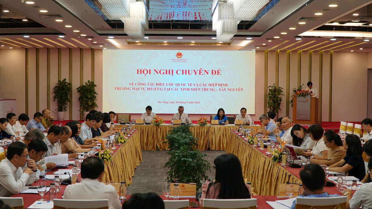 Improving the effectiveness of implementing international treaties and free trade agreements. Photo: Mai Huong