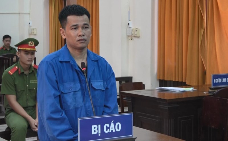 Ut controlled and robbed the woman of her money and gold. Photo: Van Vu