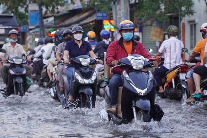 TPHCM nâng đường nối 3 quận lên cao độ 2,1m để chống ngập