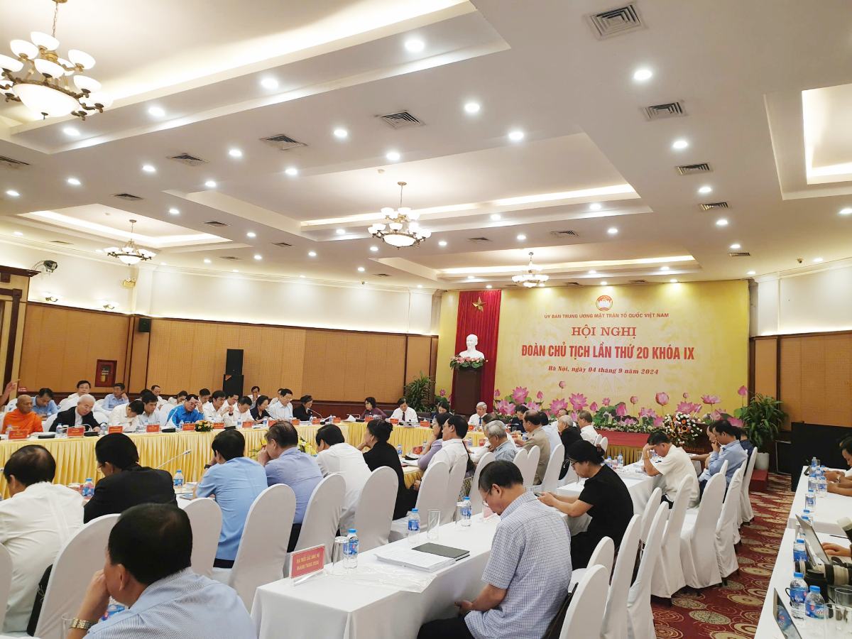 Conference of the Presidium of the Central Committee of the Vietnam Fatherland Front. Photo: Pham Dong