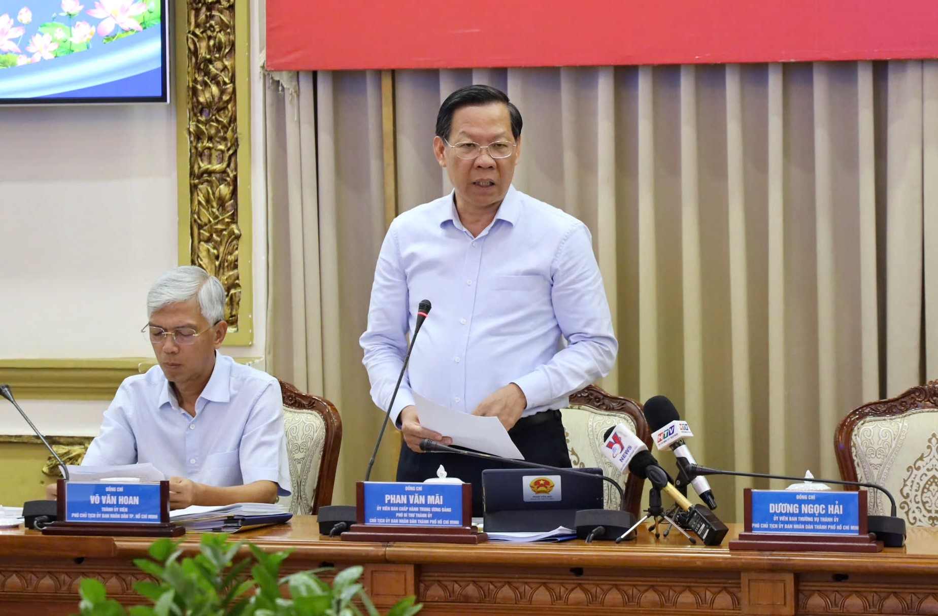 Chủ tịch UBND TPHCM Phan Văn Mãi phát biểu tại hội nghị.  Ảnh: Trung tâm báo chí