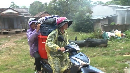 Kon Tum làm kè ngăn mất đất, bảo vệ an toàn cho người dân