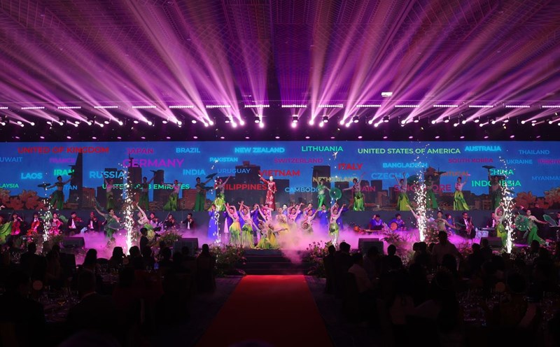 Chương trình nghệ thuật Đêm Việt Nam tối 4.9. Ảnh: BTC