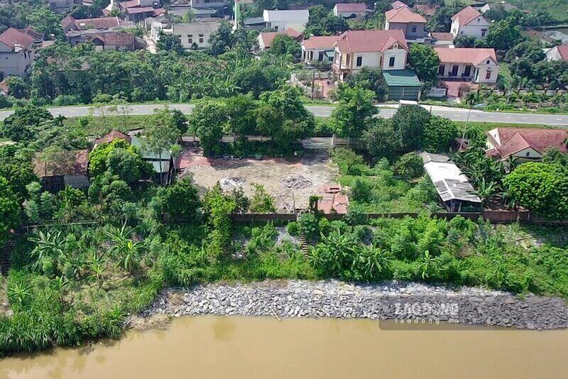 The embankment built later protected the dike and many households in the dike. Photo: To Cong.