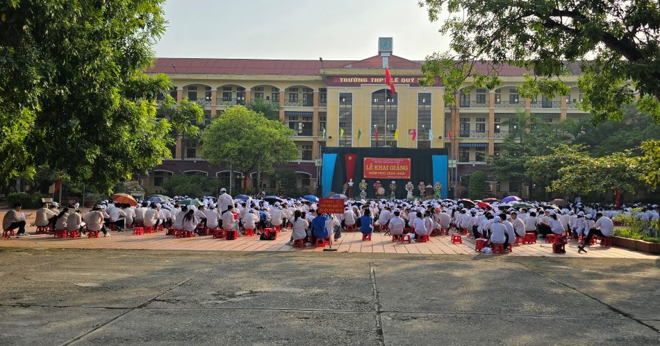 Opening ceremony of the 2024-2025 school year at Le Quy Don High School, Thai Binh City on the morning of September 5. Photo: Nam Hong