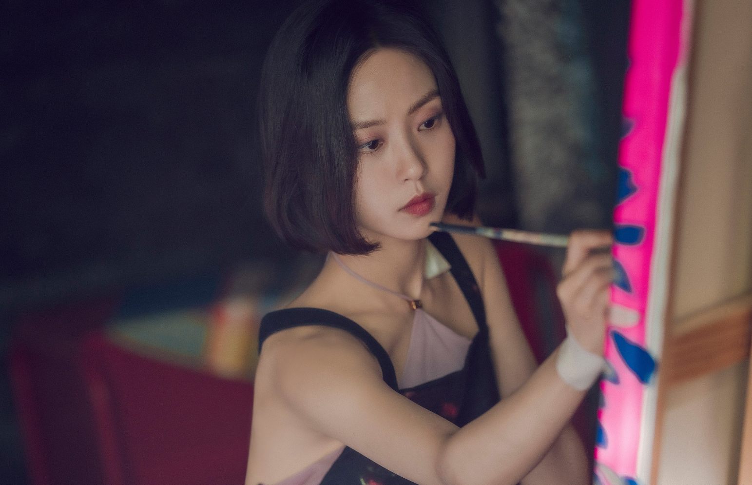 Go Min Si trong một cảnh phim "Rừng không tiếng". Ảnh: Nhà sản xuất