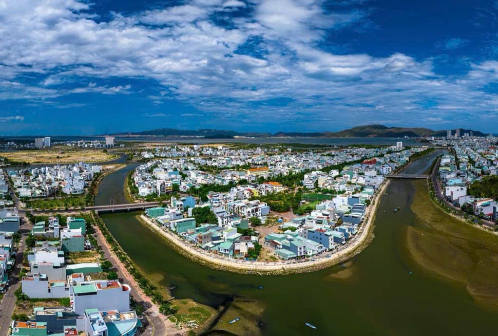 Một góc trên cao tỉnh Bình Định. Ảnh: Dũng Nhân