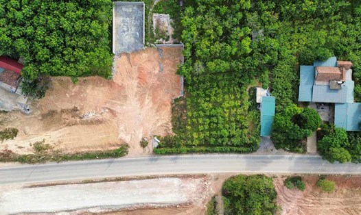 Tại Quảng Bình còn 419m mặt bằng dự án cao tốc Bắc - Nam chưa bàn giao. Ảnh: Công Sáng