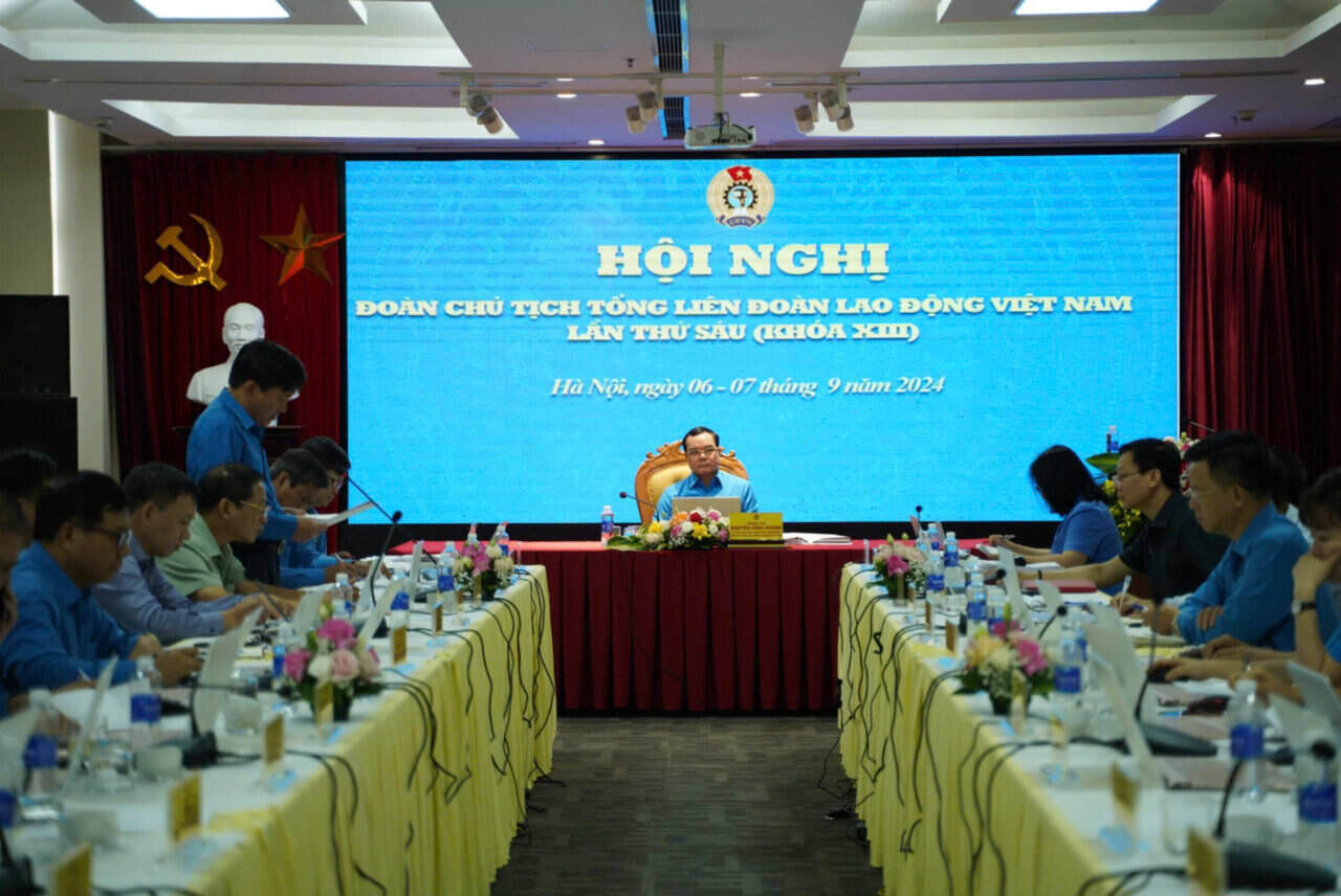 Chăm lo Tết cho người lao động là một trong những nội dung của Hội nghị Đoàn Chủ tịch lần thứ 6, khóa XIII diễn ra ngày 6.9. Ảnh: Đền Phú