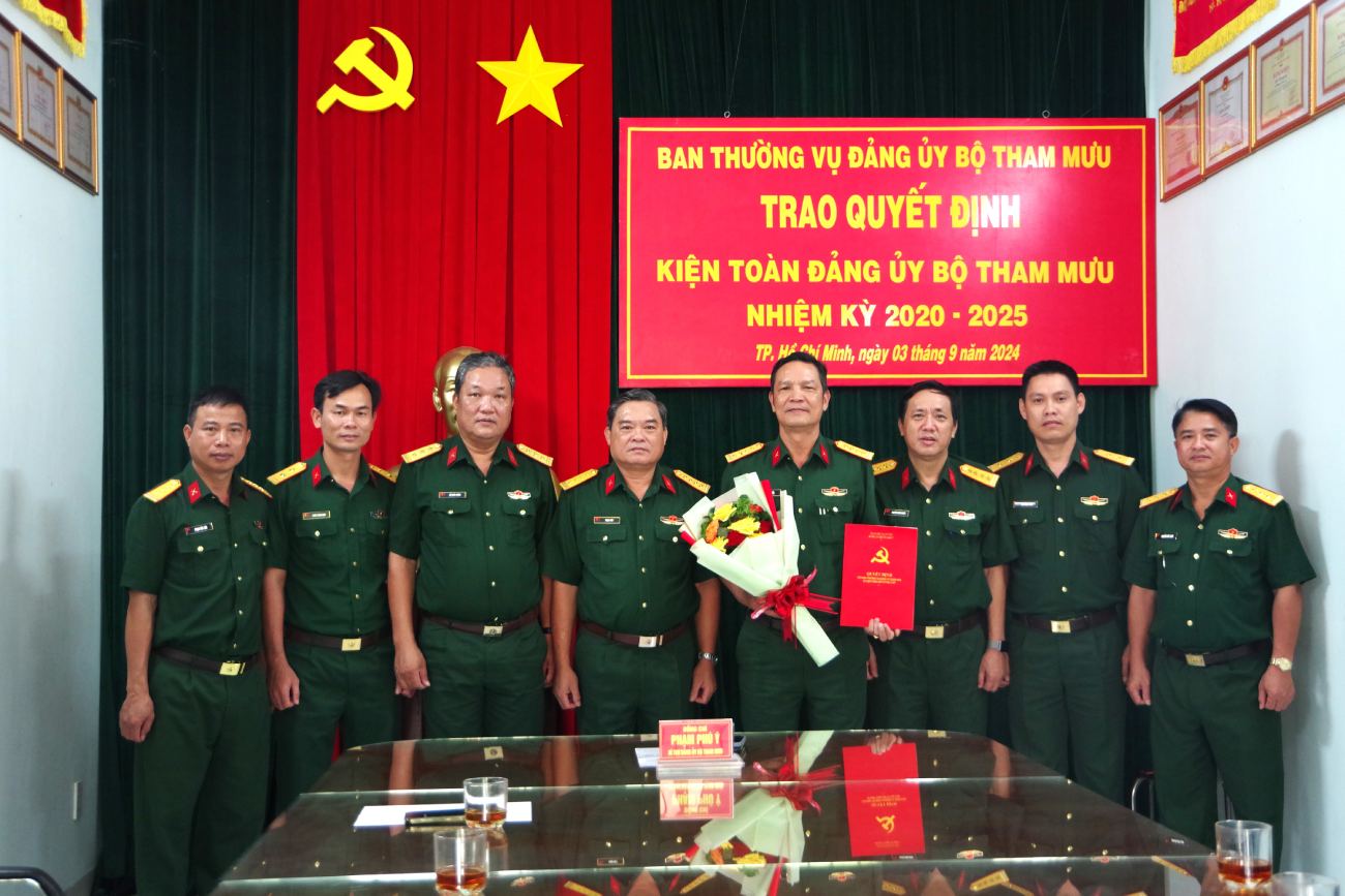 Đại tá Lê Anh Đức - tham gia Ban Chấp hành Đảng bộ Bộ Tham mưu Quân khu 7 nhiệm kỳ 2020–2025. Ảnh: Huỳnh Tiến 